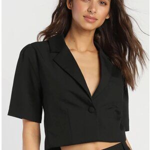 NWT Posh Company Black Cropped Short Sleeve Blazer Size Small